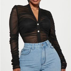 Long sleeve scrunch mess, black, some whole wows